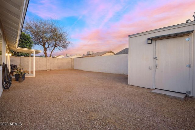 3353 W QUAIL Avenue, Phoenix, AZ 85027