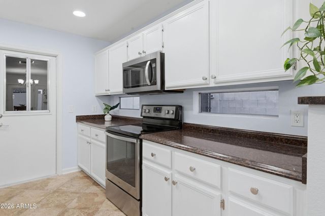 3353 W QUAIL Avenue, Phoenix, AZ 85027