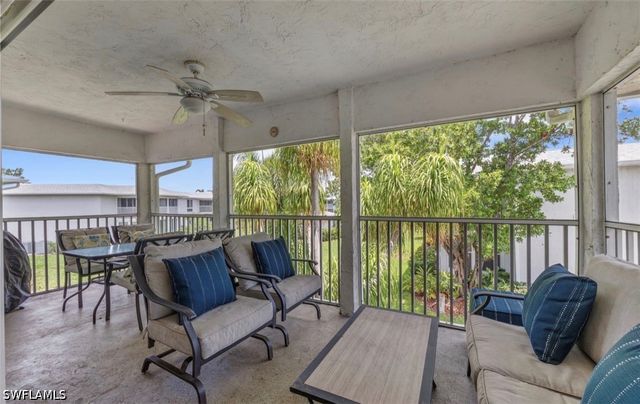 195 PEPPERMINT LN 2, Naples, FL 34112