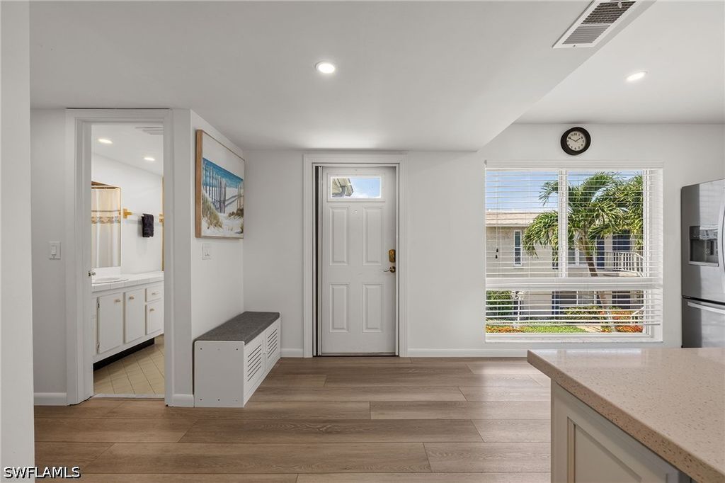 195 PEPPERMINT LN 2, Naples, FL 34112