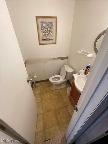 4732 Walford Road 3B, Warrensville Heights, OH 44128