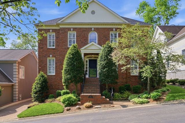 236 Burlington Pl, Nashville, TN 37215
