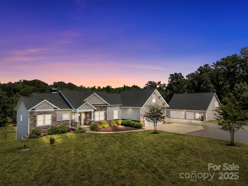12467 Ritchie Road, Midland, NC 28107