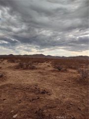 0 Sunny slope, Landers, CA 92285