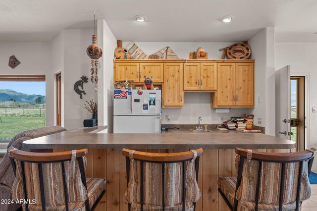 22900 W HYLTON Way, Congress, AZ 85332