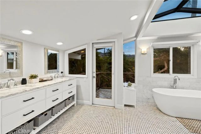 210 Monarch Bay, Dana Point, CA 92629