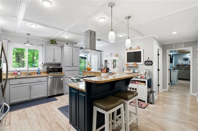 62 Elm Terrace, Ellijay, GA 30540