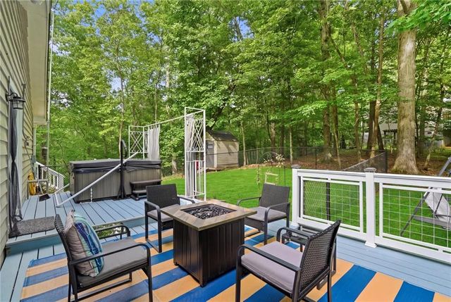 62 Elm Terrace, Ellijay, GA 30540
