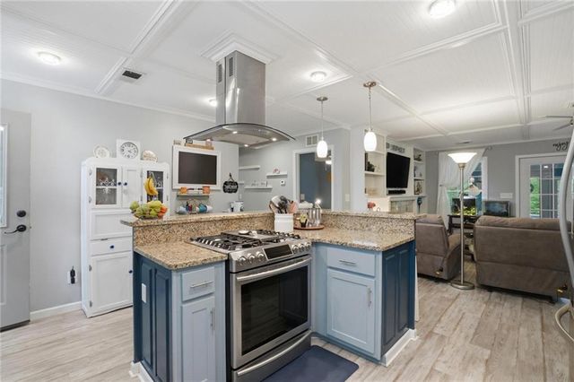 62 Elm Terrace, Ellijay, GA 30540