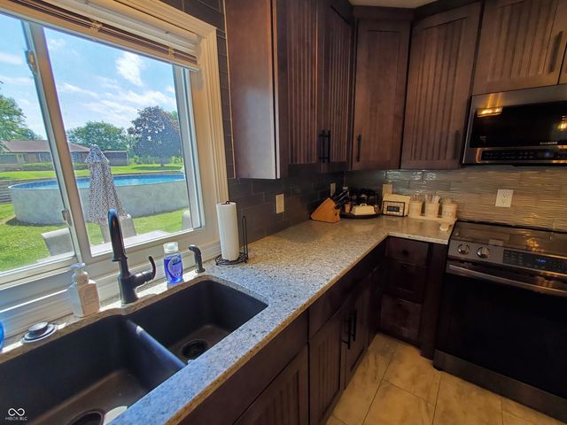7901 S Franklin Road, Indianapolis, IN 46259