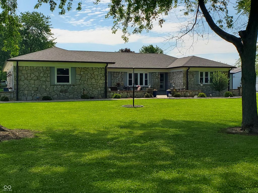 7901 S Franklin Road, Indianapolis, IN 46259