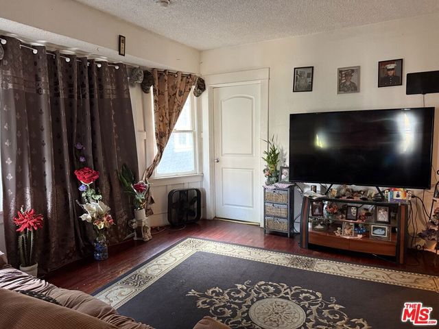 1617 S Bonnie Brae Street, Los Angeles, CA 90006