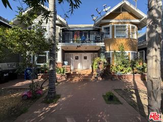 1617 S Bonnie Brae Street, Los Angeles, CA 90006