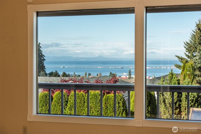 1325 E Lauridsen Boulevard, Port Angeles, WA 98362