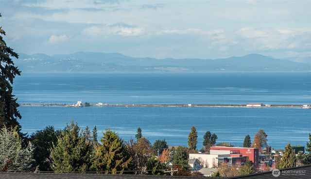 1325 E Lauridsen Boulevard, Port Angeles, WA 98362