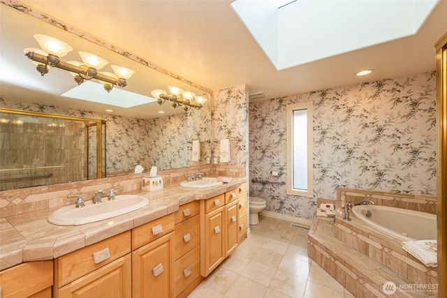 1325 E Lauridsen Boulevard, Port Angeles, WA 98362