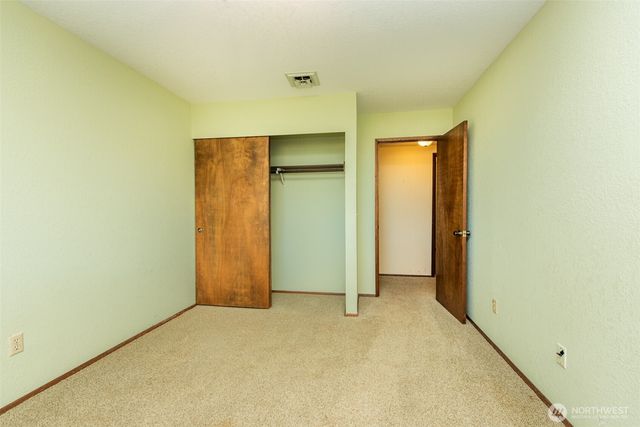 1325 E Lauridsen Boulevard, Port Angeles, WA 98362