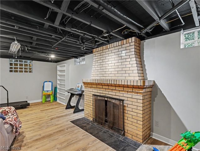 6209 Columbus Road NE, Louisville, OH 44641