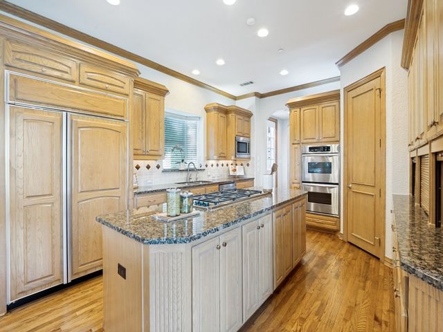 7708 Harbor Town Drive, Mckinney, TX 75072