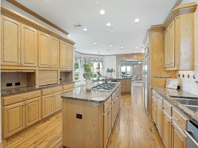 7708 Harbor Town Drive, Mckinney, TX 75072