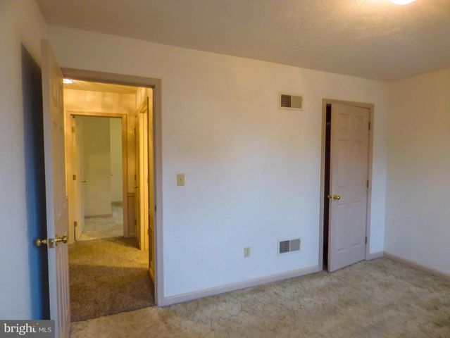 3575 CYPRESS CT, Dover, PA 17315