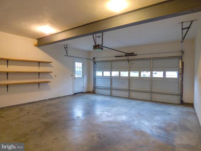 3575 CYPRESS CT, Dover, PA 17315