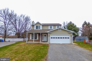 3575 CYPRESS CT, Dover, PA 17315