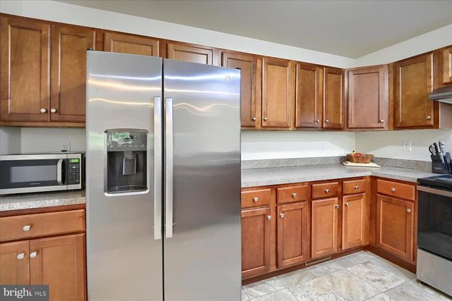 48 DUSTIN DR, Halifax, PA 17032