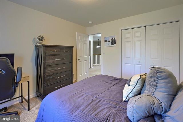48 DUSTIN DR, Halifax, PA 17032