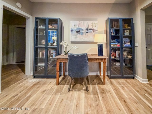 2745 DOWNING Street, Jacksonville, FL 32205