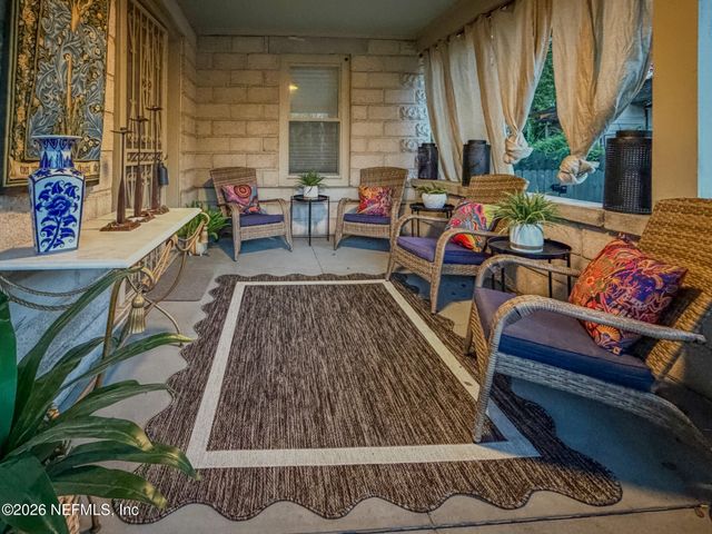 2745 DOWNING Street, Jacksonville, FL 32205