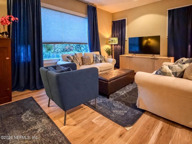 2745 DOWNING Street, Jacksonville, FL 32205