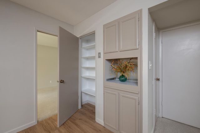 1703 W Santa Ana Avenue, Fresno, CA 93705