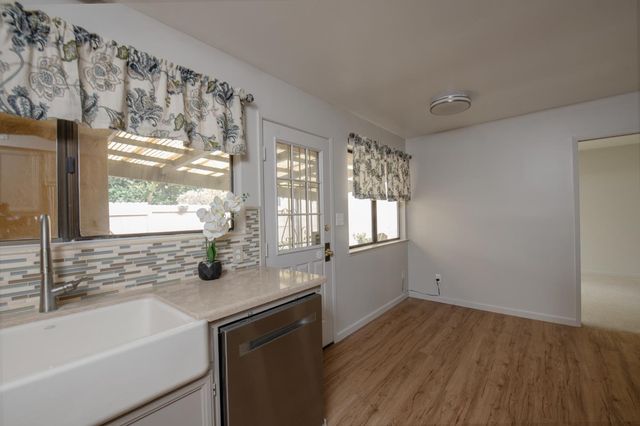 1703 W Santa Ana Avenue, Fresno, CA 93705