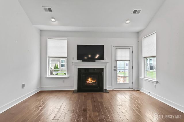36 Metro Drive, Monroe, NJ 08831