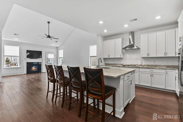 36 Metro Drive, Monroe, NJ 08831
