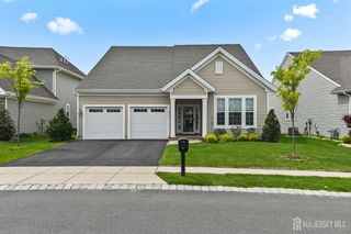 36 Metro Drive, Monroe, NJ 08831