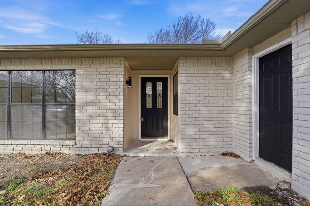 3514 Brookhurst Lane, Arlington, TX 76014