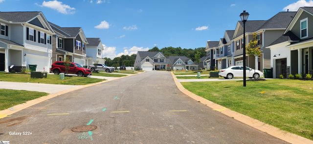 1122 Ogeechee Court, Spartanburg, SC 29303