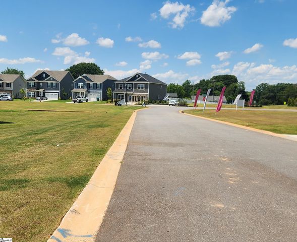 1122 Ogeechee Court, Spartanburg, SC 29303