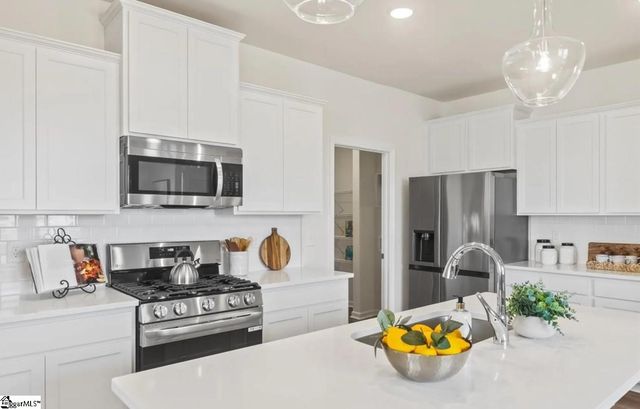 1122 Ogeechee Court, Spartanburg, SC 29303