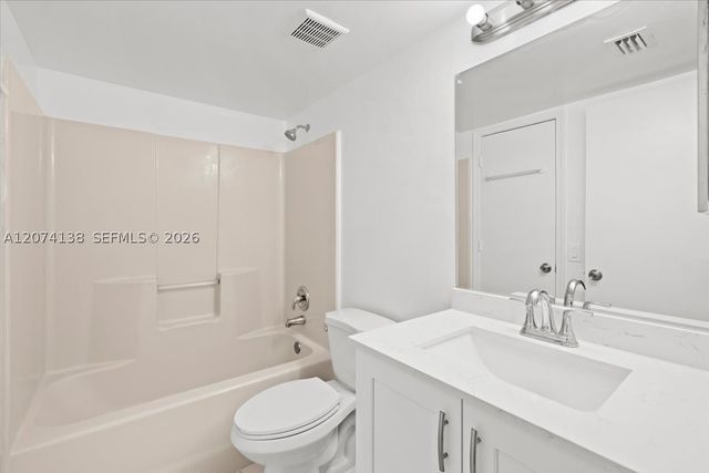 3610 N 56th Ave 219, Hollywood, FL 33021