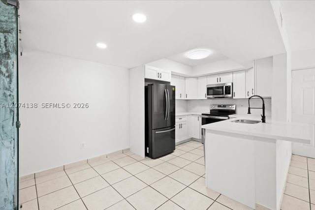 3610 N 56th Ave 219, Hollywood, FL 33021