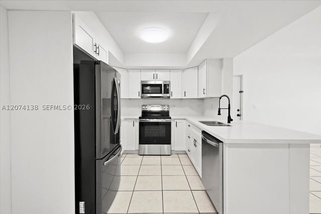 3610 N 56th Ave 219, Hollywood, FL 33021