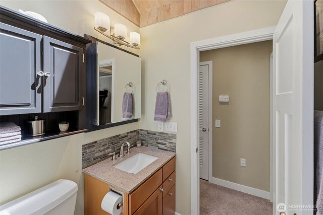 10921 E State Route 106, Union, WA 98592