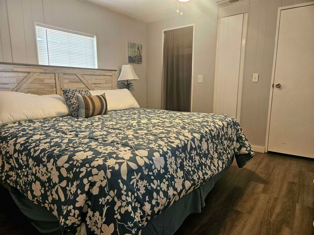 1942 Kingfisher Dr., Surfside Beach, SC 29575