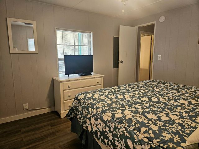 1942 Kingfisher Dr., Surfside Beach, SC 29575