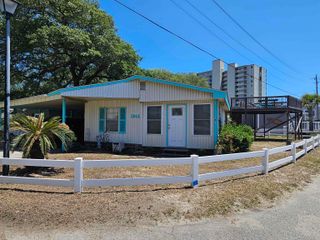 1942 Kingfisher Dr., Surfside Beach, SC 29575