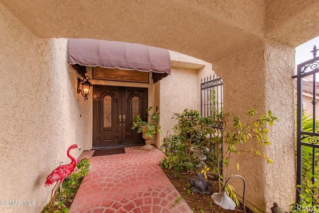 6066 Lake Lindero DR, Agoura Hills, CA 91301
