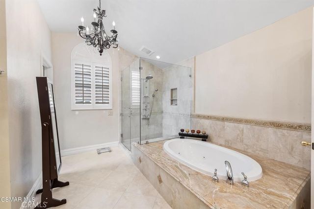 6066 Lake Lindero DR, Agoura Hills, CA 91301